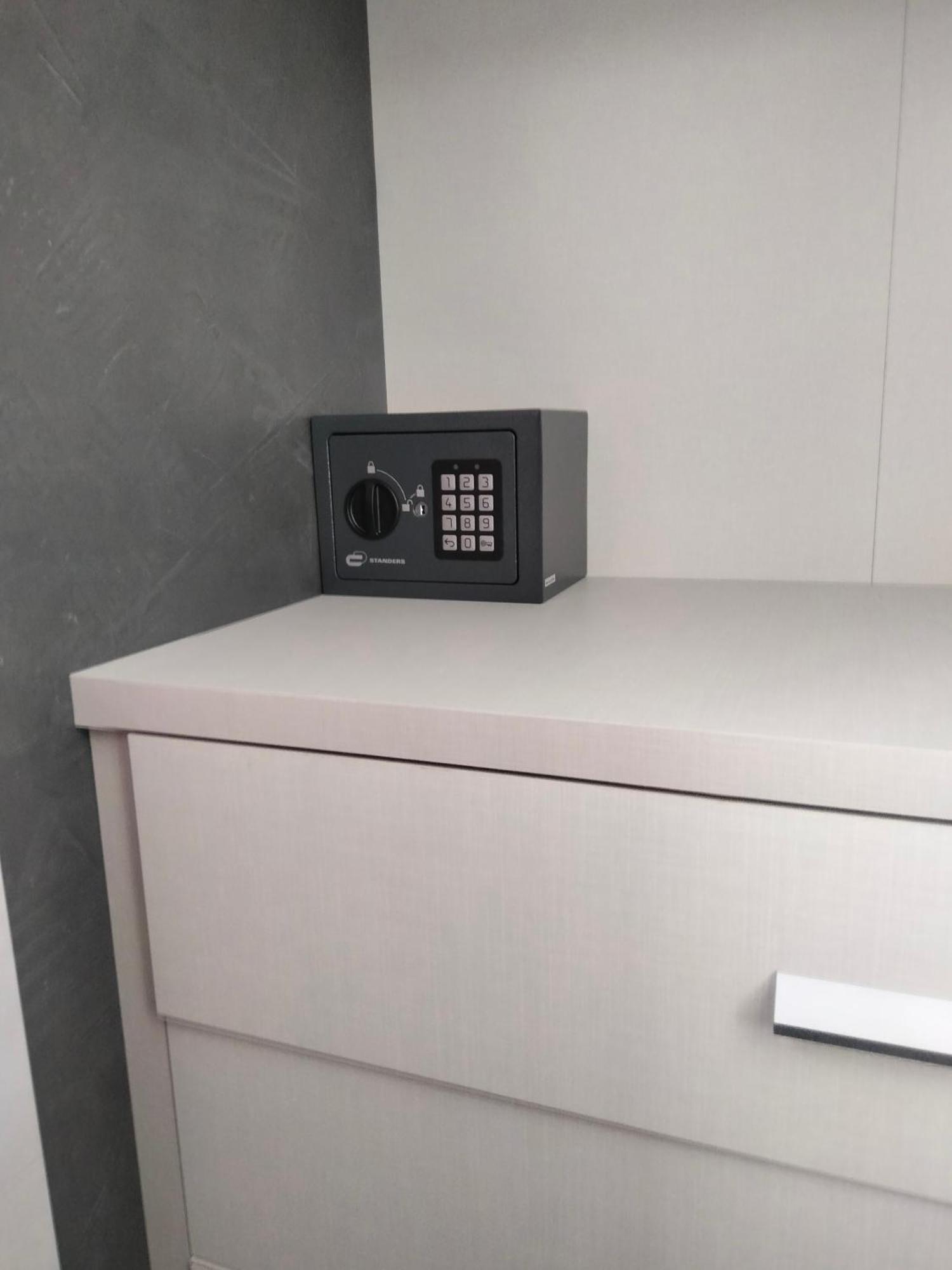 Azzurra Guest House Vaticano Roma Ngoại thất bức ảnh